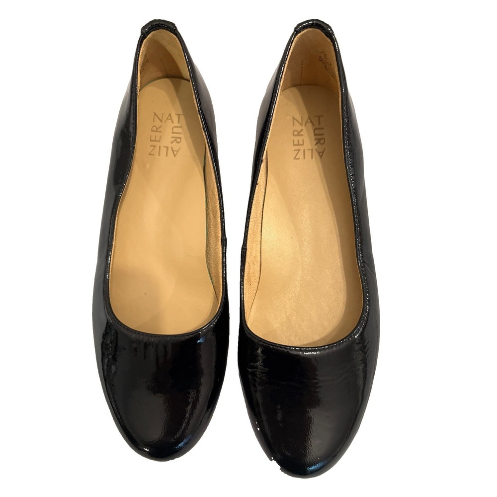 naturalizer  Maxwell Ballet Flat Women's Size 8.5 M Black Patent Leather Classic